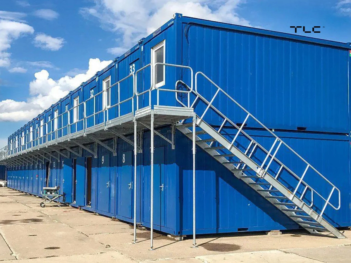 Escalier métallique extérieur pour container | Palier à l’extrémité – Image 7